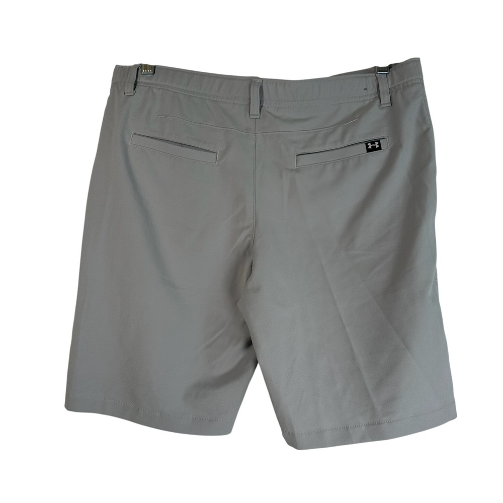 Under Armour Boys Gray Golf Shorts Youth XL Adjustable Waist Performance Active - Picture 2 of 6